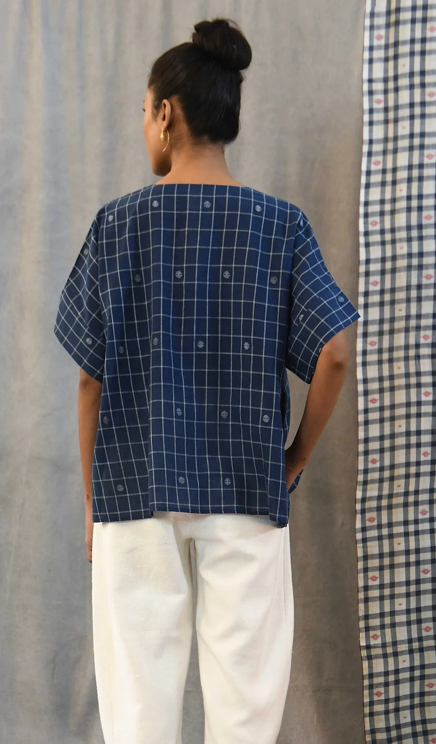 Jamdani Handloom Box Shirt in Indigo