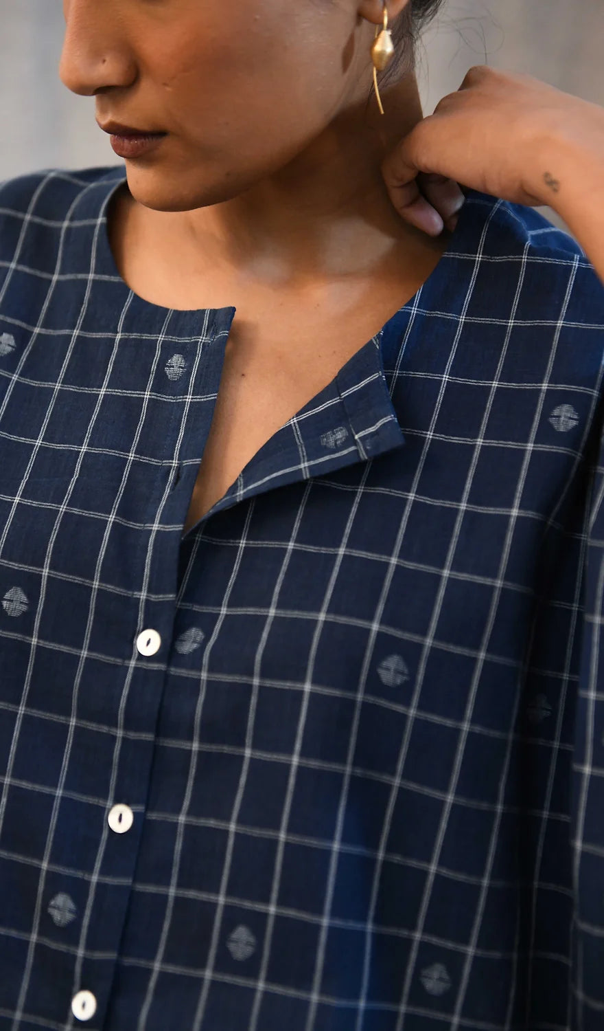 Jamdani Handloom Box Shirt in Indigo