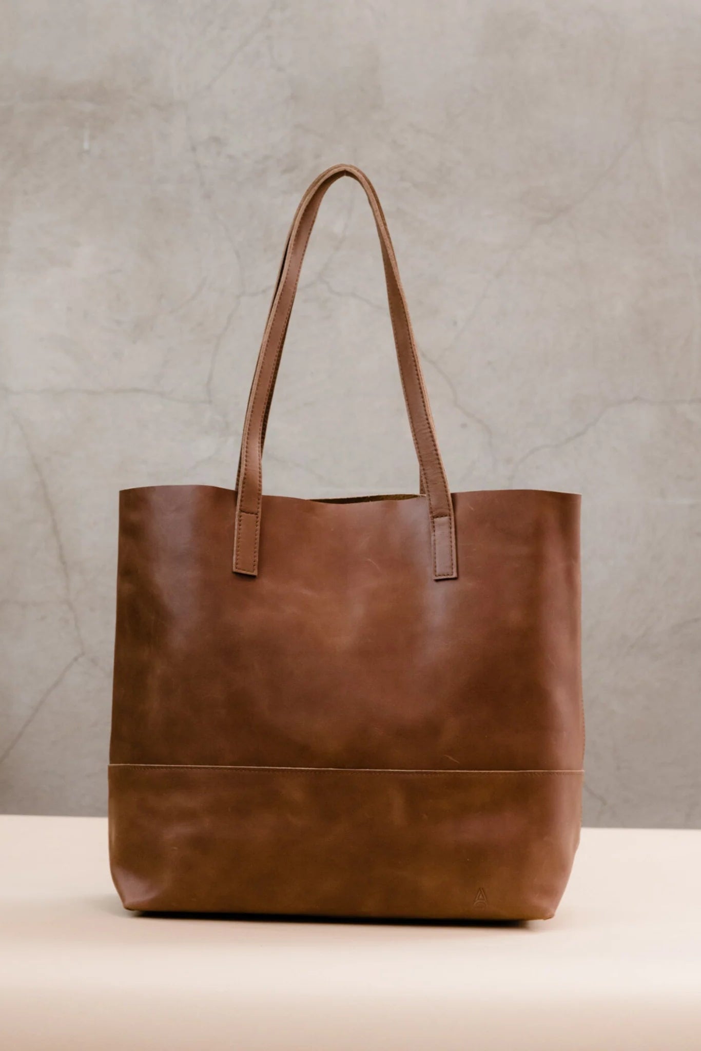 Mamuye Classic Tote in Whiskey