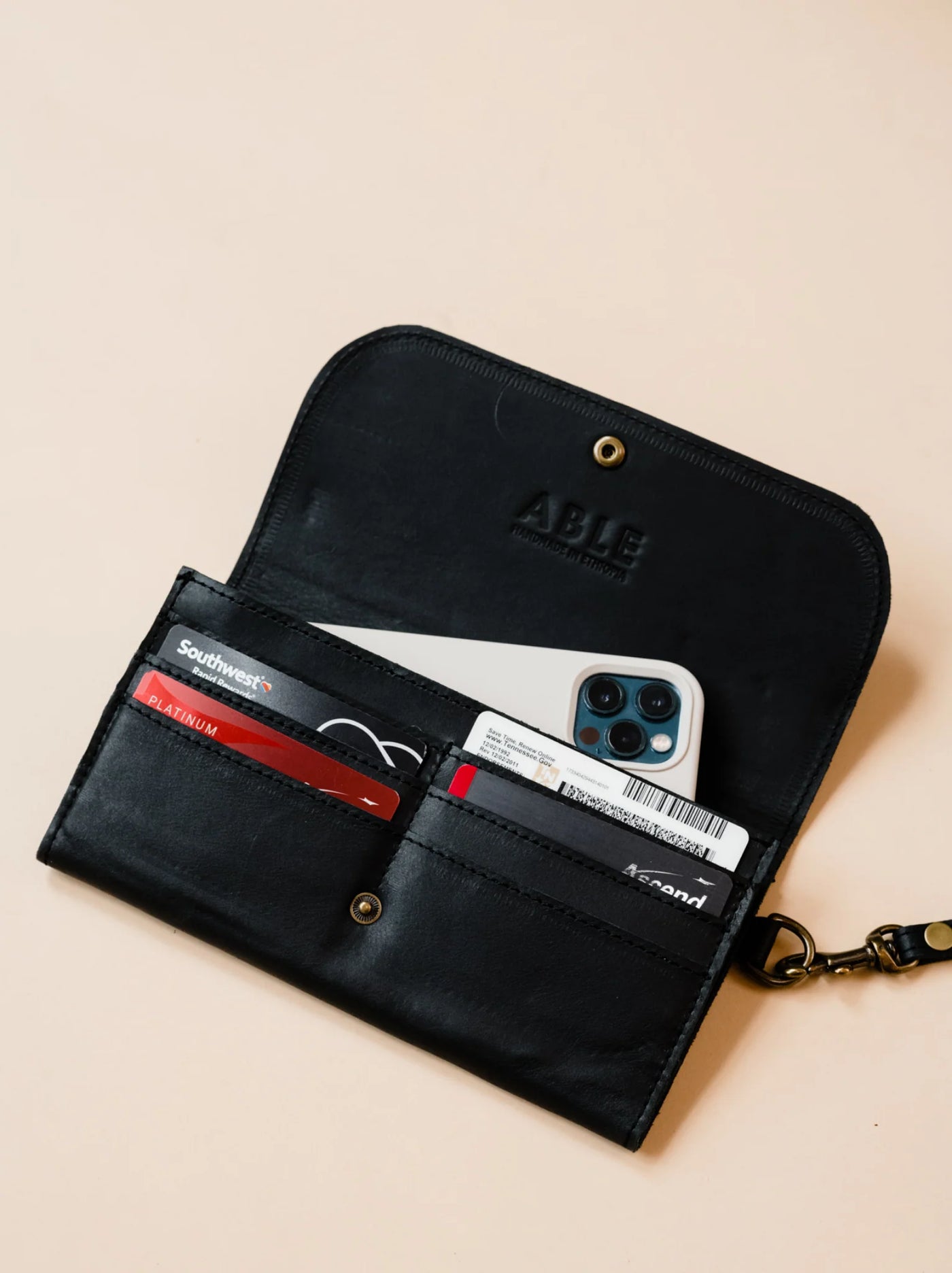 Mare Phone Wallet in Black